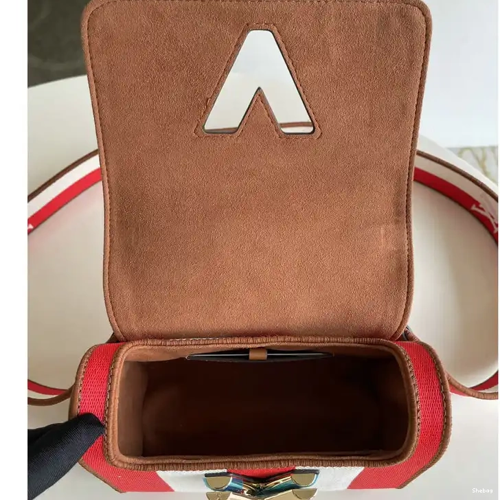 Bag 2109YA0125 LV 0723